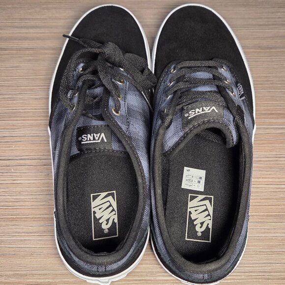 Like New!!! Vans Black & Gray Plaid Atwood Deluxe Sneakers – Size: 7Y/M / 8.5 W - Picture 7 of 10